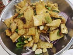 -江城燕子大排档(江汉路步行街店)