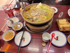 -沙胆彪炭炉牛杂煲(上海日月光广场店)