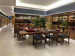 -红鼎豆捞·非遗鲍皇汤火锅(宝丰路店)