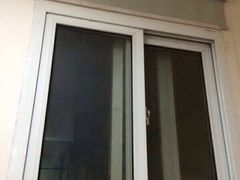 -99旅馆连锁(广兰路地铁站店)