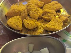 -BHC炸鸡(明洞总店)