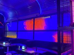-UP嘻哈酒吧(粉巢店)