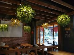 大堂-路边摊小炉子烧烤