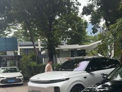 -壹伍陆连锁汽车维修美容(宝安中心区店)