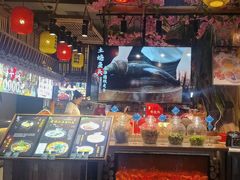 -头上红煨盐鸡·非遗院子餐厅
