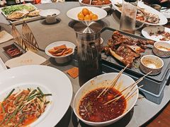 -羊门客在·烤盐池滩羊·川菜