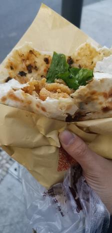 小先肉香酥鸡烧饼(安吉店)-"看到网上的图片就去啦!