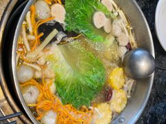 -一席地·本地鸡窝·杭帮鸡火锅(萧山银隆百货店)