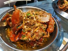 -凤凰路何眼镜香辣蟹(花果园店)