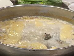 -颜氏双江清水鱼一养身火锅(磁器口店)