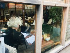 门面-VESH COFFEE(定西路店)