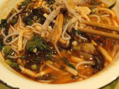 -丽丽三鲜螺蛳粉(田林路店)