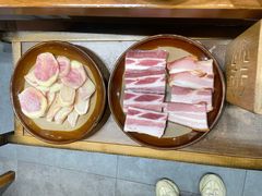 -阿山卓·野生菌火锅·纳西火塘烤肉