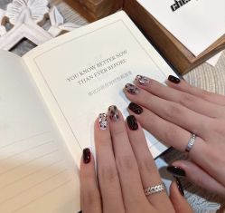 -斯馨·健康美甲美睫