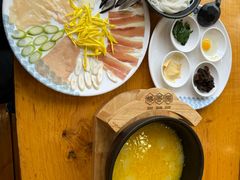 -桥香园过桥米线(国贸店)