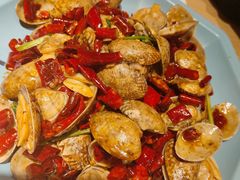 -街角等你.大连海鲜烧烤.经典铁板海鲜串(西安路店)