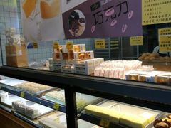 -鲍师傅糕点(江苏路店)