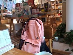 -猫的天空之城概念书店(苏州平江店)