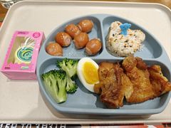 -西语炭烧牛排·西厨(石龙店)