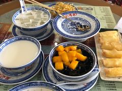 -赵记传承特色牛奶甜品(泉城广场店)