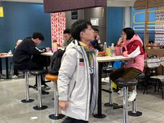 -麦当劳(火车北站餐厅)