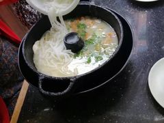 -飞虎过桥米线(翠湖店)