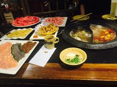 -唇辣号重庆老火锅(燕郊鑫乐汇店)