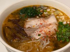 小锅米线-胡麻(静安嘉里店)