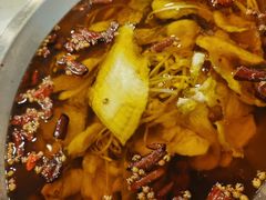 -鑫巴蜀小镇 · 水煮鱼专研店(玉桥店)