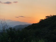 -鬼笑石后山停车场