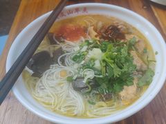 -文山荷鲜居(翠湖店)