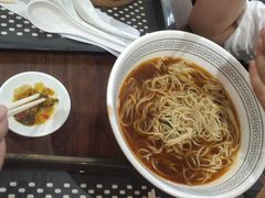 红烧牛腩汤面-大食代美食广场(迪士尼小镇店)