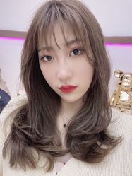 -In Style Hair Salon