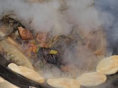 -山妹子铁锅炖