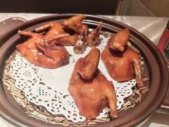-炆艺乳鸽·煲仔饭大排档(望京来广营店)