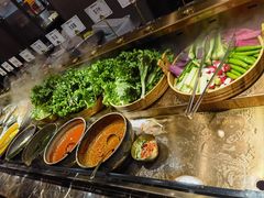 -黑金·寻焰自助百汇·烤肉·火锅(中街店)