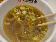 -乡党臊子面(丰庆公园店)