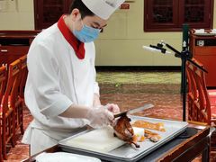 -万荣烤鸭店·北京菜(农光里店)