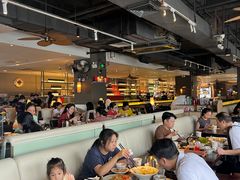-大头虾越式风味餐厅(光明广场店)