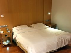 -青岛海都大酒店(黄岛金沙滩井冈山路地铁站店)