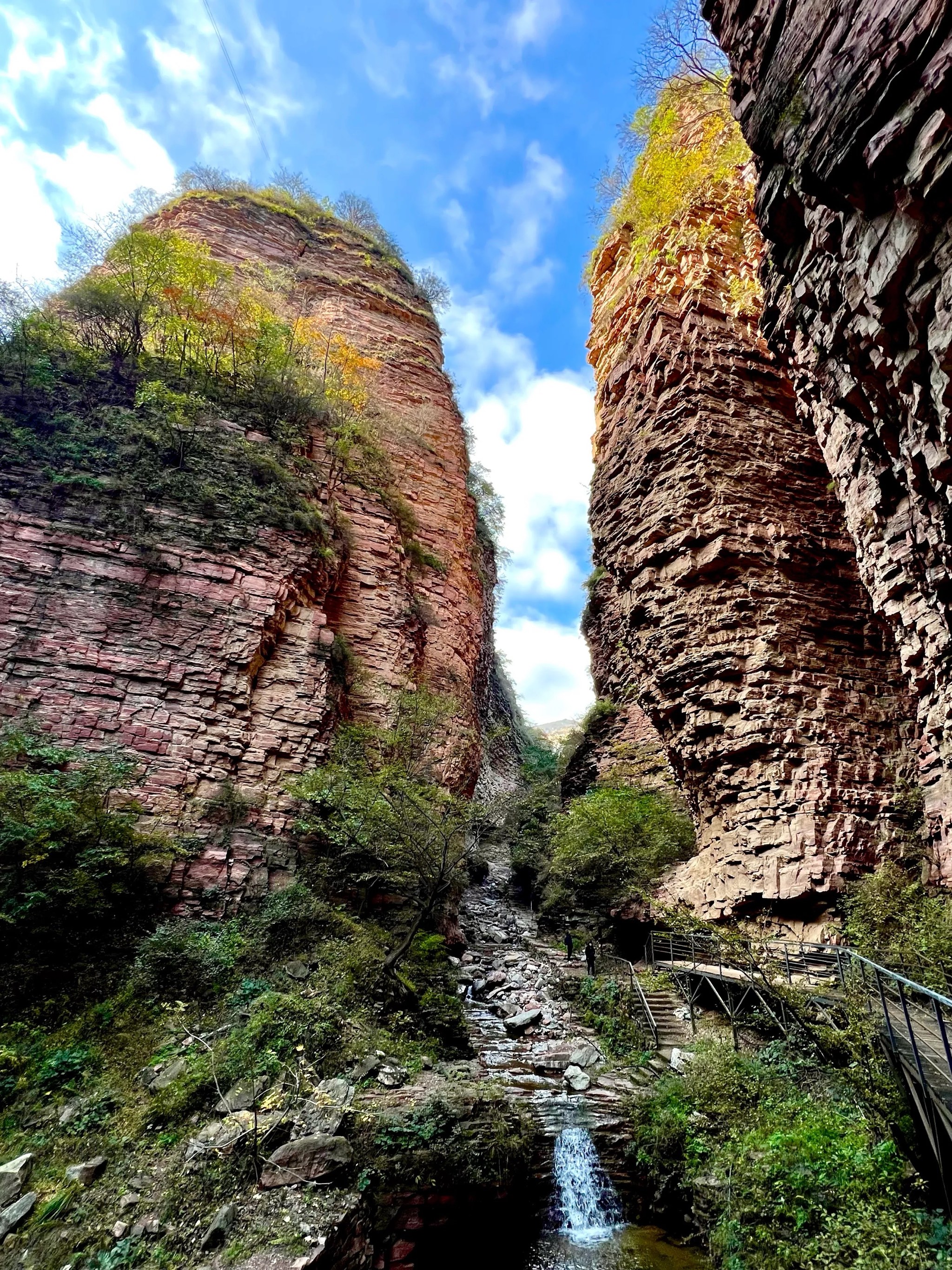 九龙峡风景区简介图片