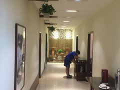 -赶海部落海鲜城(海阳路店)