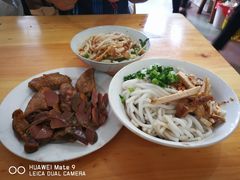 -再回首鸡肉米线(人民路一店)
