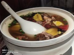 -江城小馆陕南妈妈菜·全球旅行餐厅(钟楼店)