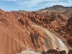 -天山神秘大峡谷