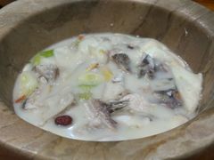 -滇香肴·云南菜蒸汽石锅鱼(云南北路店)
