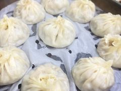 -清真老铁家灌汤包