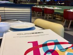 -港丽餐厅(高德置地店)