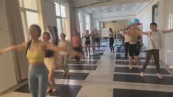 -亚太瑜伽普拉提学院