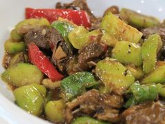 白丝瓜烧土鸭-农轩·醉黄冈